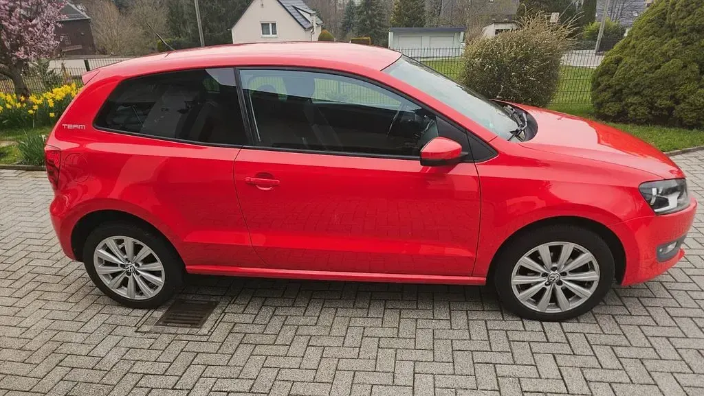 Gebraucht VW Polo Team 60 PS (44 kW) 2011 Rot Kleinwagen