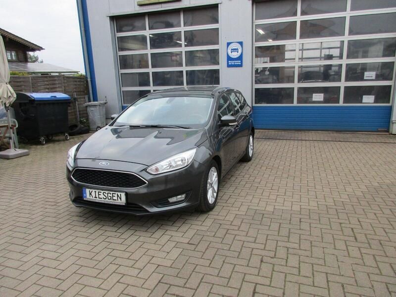 Usata Ford Focus 125 CV (91 kW) 2017 Grigio Station wagon