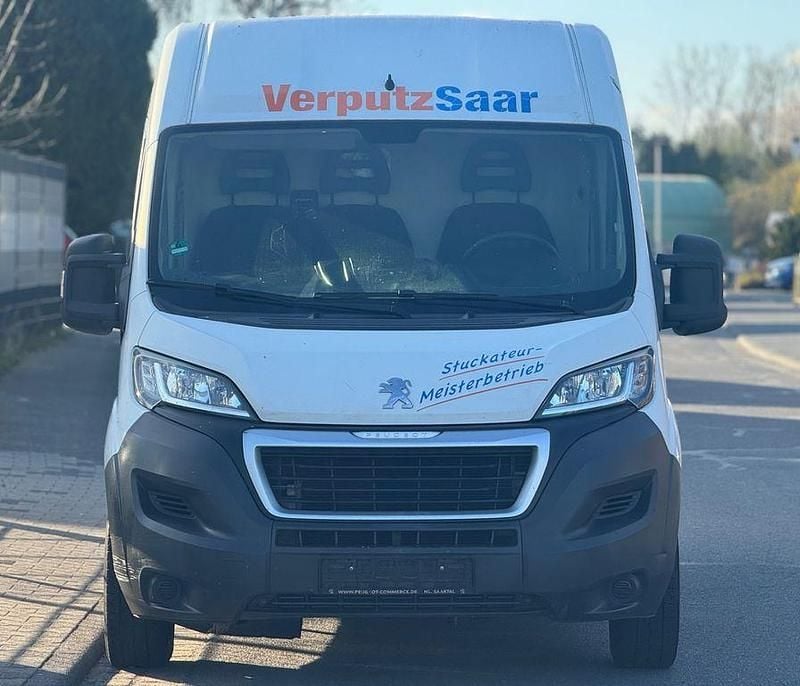 Gebraucht Peugeot Boxer Avantage 131 PS (96 kW) 2014 Weiß Van