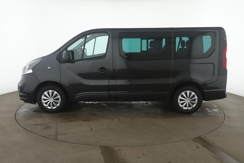 Gebraucht Opel Vivaro 140 PS (102 kW) 2015 Schwarz Van / Kleinbus