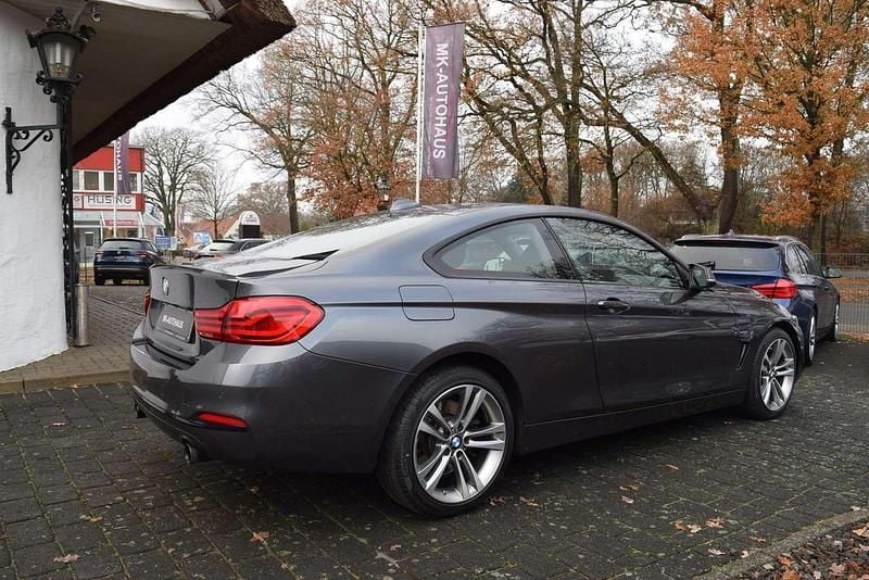 Gebraucht BMW 440 Sport Line 326 PS (239 kW) 2018 Grau Coupé