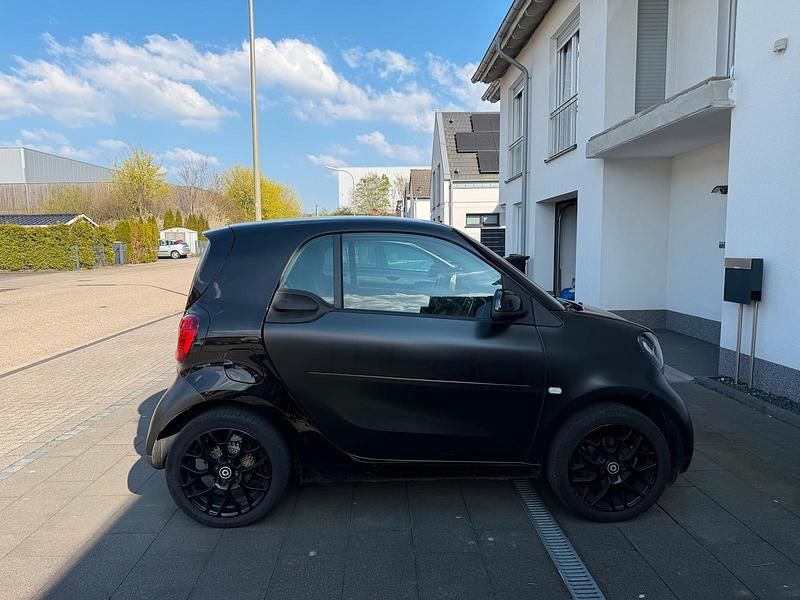 Gebraucht Smart ForTwo Coupé 2019 Schwarz Coupé