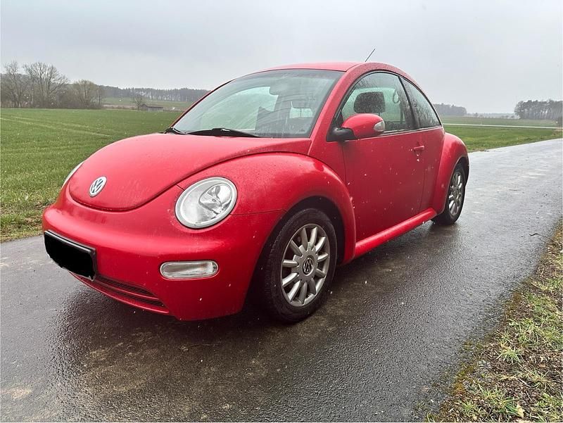 Gebraucht VW New Beetle 75 PS (55 kW) 2005 Rot Kleinwagen