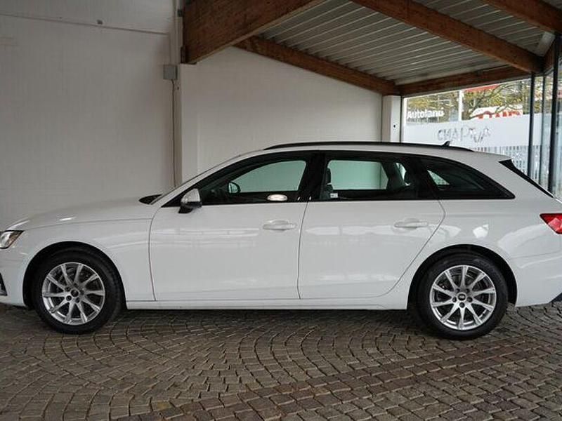 Gebraucht Audi A4 Comfort 150 PS (110 kW) 2021 Weiss Kombi