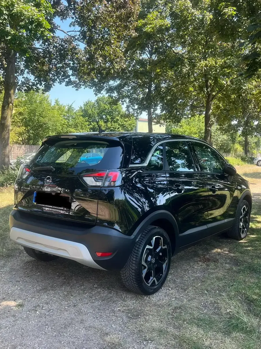 Gebraucht Opel Crossland Elegance 131 PS (96 kW) 2022 Schwarz SUV