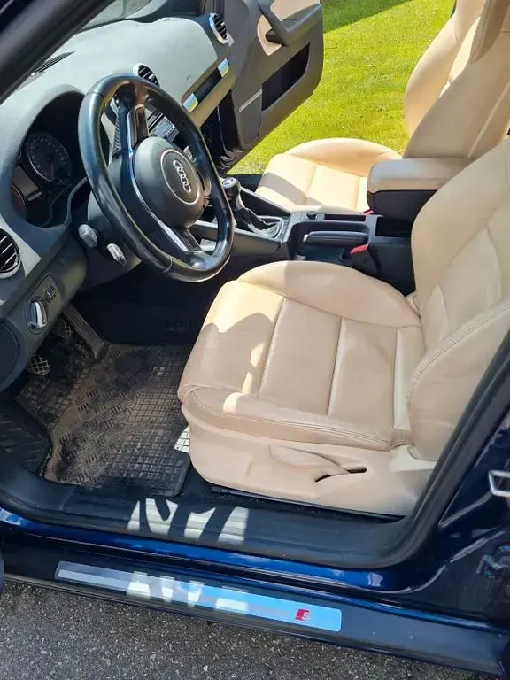Używany Audi A3 S-Line 170 KM (125 kW) 2012 Niebieski Hatchback