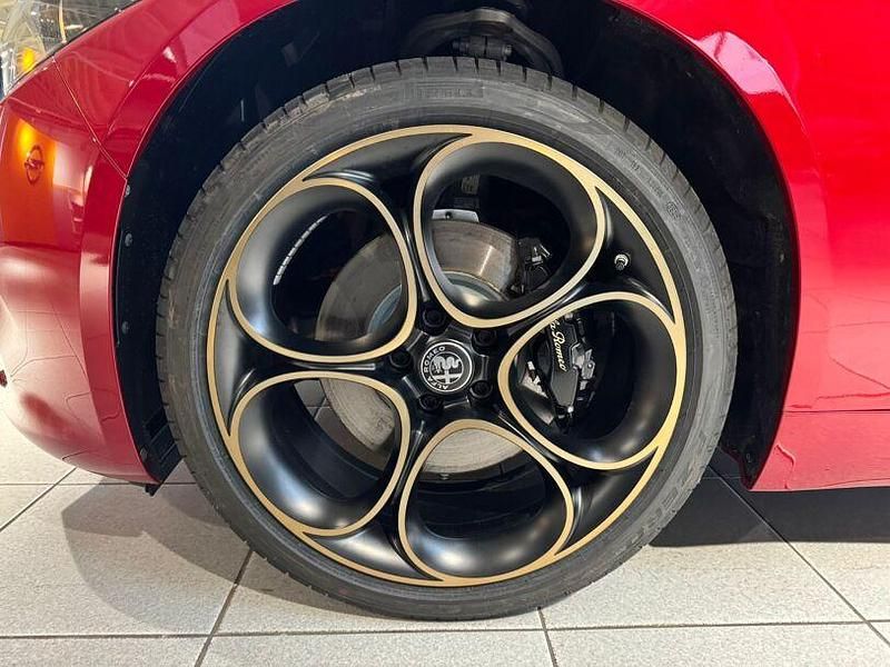 Neu Alfa Romeo Giulia 280 PS (205 kW) 2026 Rosso etna Limousine