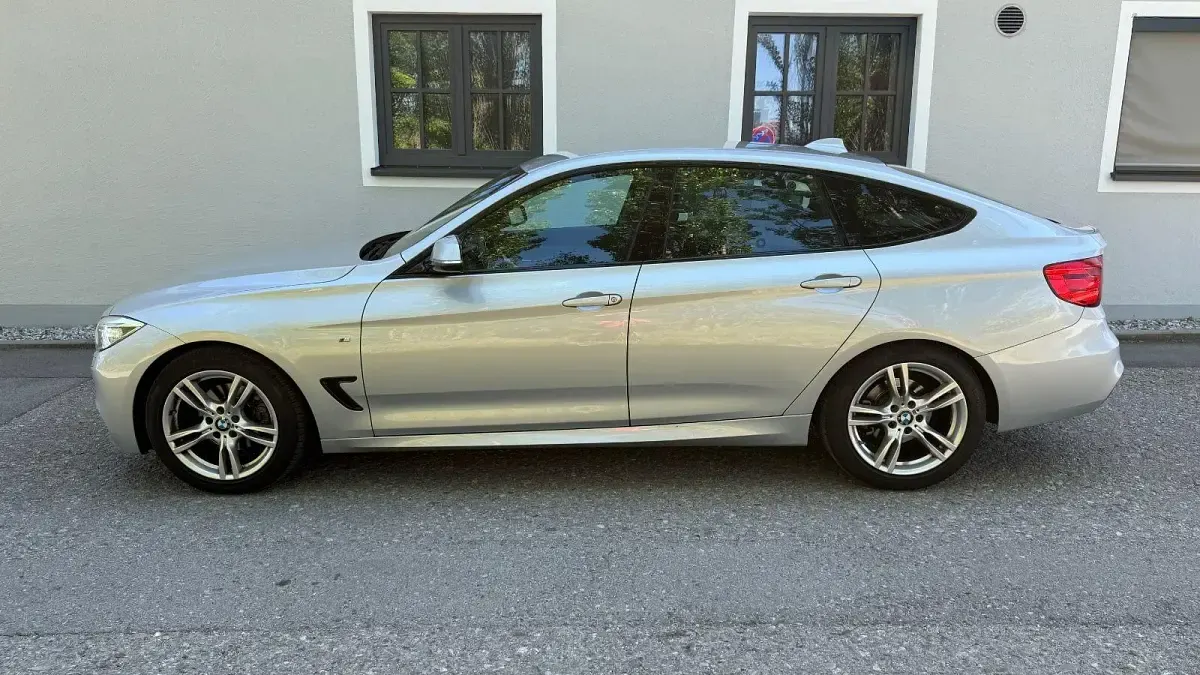 Gebraucht BMW 320 M Sport 184 PS (135 kW) 2013 Silber Limousine