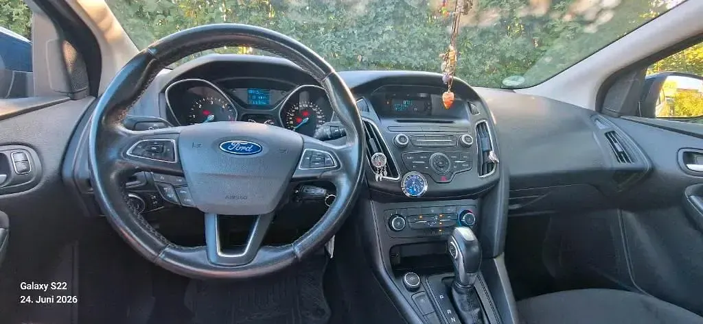Gebraucht Ford Focus 119 PS (87 kW) 2016 Blau Kombi