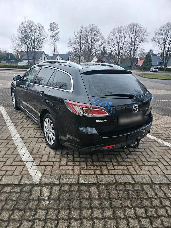 Gebraucht Mazda 6 163 PS (119 kW) 2011 Schwarz Kombi