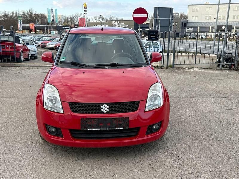 Gebraucht Suzuki Swift 92 PS (67 kW) 2010 Rot Kleinwagen