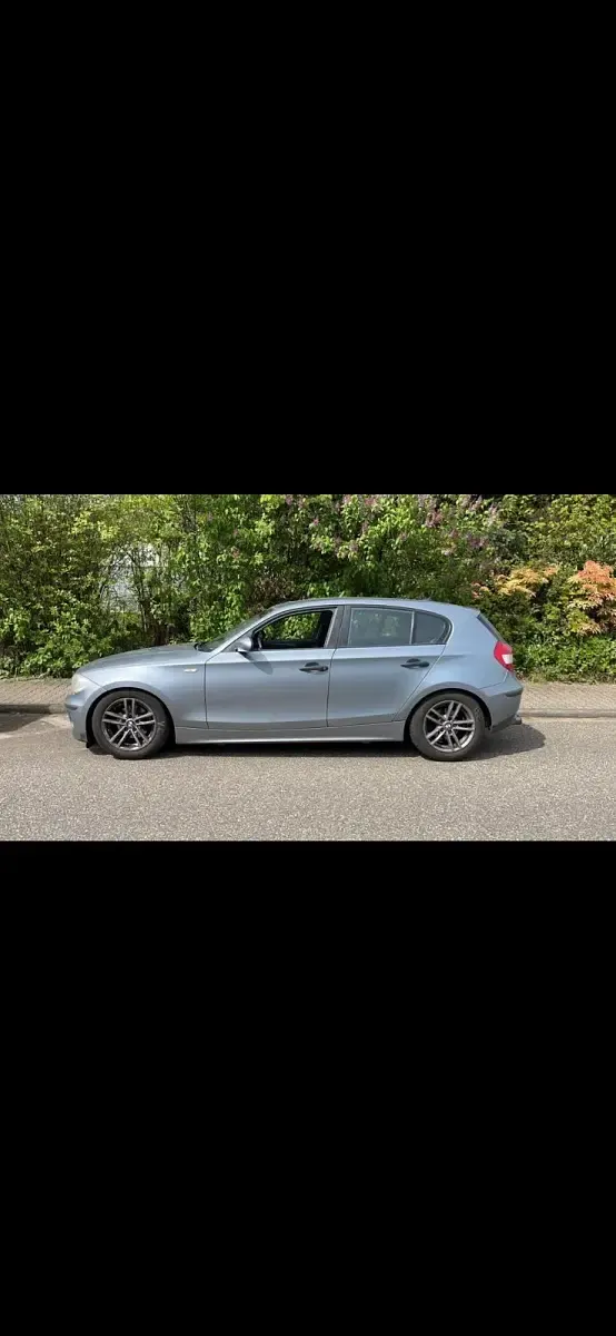 Gebraucht BMW 116 Basis 116 PS (85 kW) 2004 Grau Kleinwagen