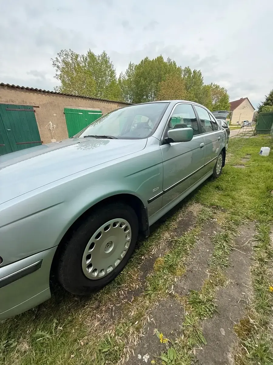 Gebraucht BMW 523 170 PS (125 kW) 1997 Limousine
