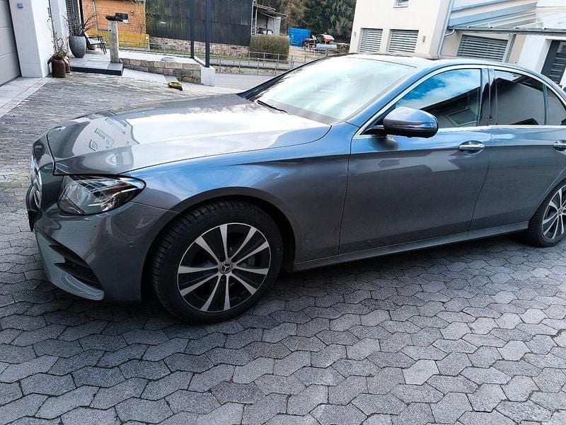 Gebraucht Mercedes E400 340 PS (250 kW) 2019 Grau Limousine