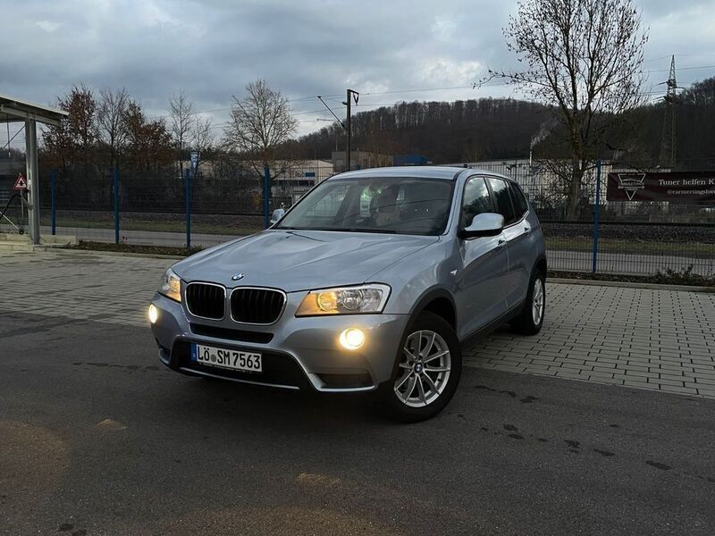 Blau Gebraucht 2012 BMW X3 SUV | 10.000 € (Fairer Preis) - Bild 1/4