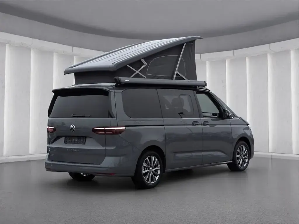 Gebraucht VW T7 California 150 PS (110 kW) 2025 Grau Van