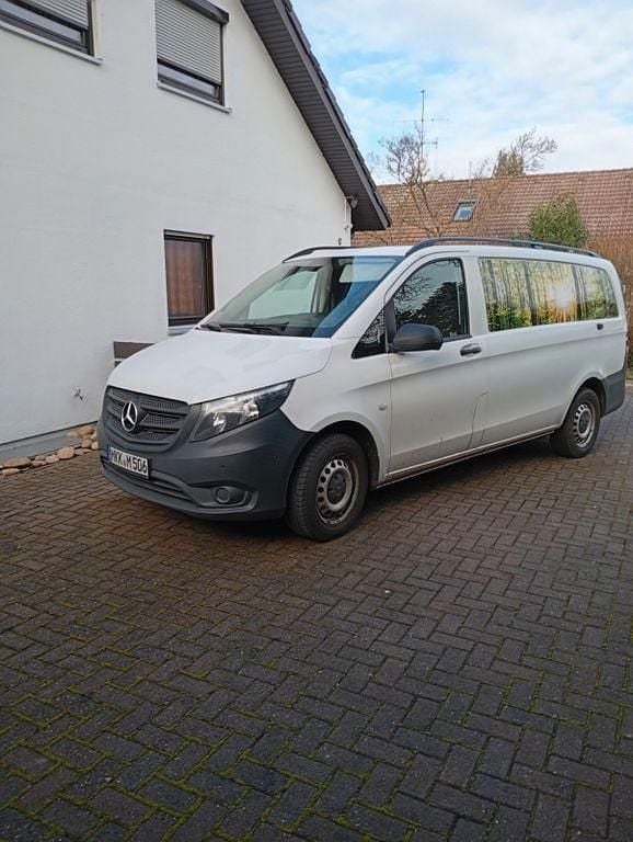Gebraucht Mercedes Vito 163 PS (119 kW) 2018 Weiß Van