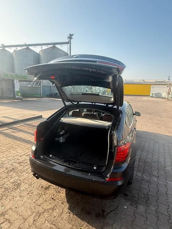 Gebraucht BMW 530 Gran Turismo 245 PS (180 kW) 2010 Schwarz Limousine