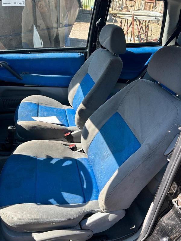 Gebraucht VW Lupo 55 PS (40 kW) 1999 Schwarz Kleinwagen