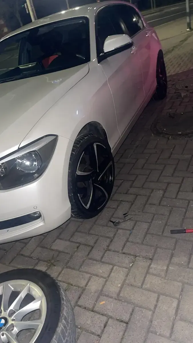 Gebraucht BMW 116 136 PS (100 kW) 2013 Weiß Kleinwagen