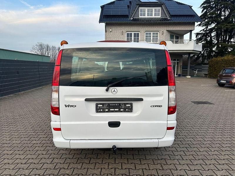 Gebraucht Mercedes Vito 95 PS (69 kW) 2012 Weiß Van