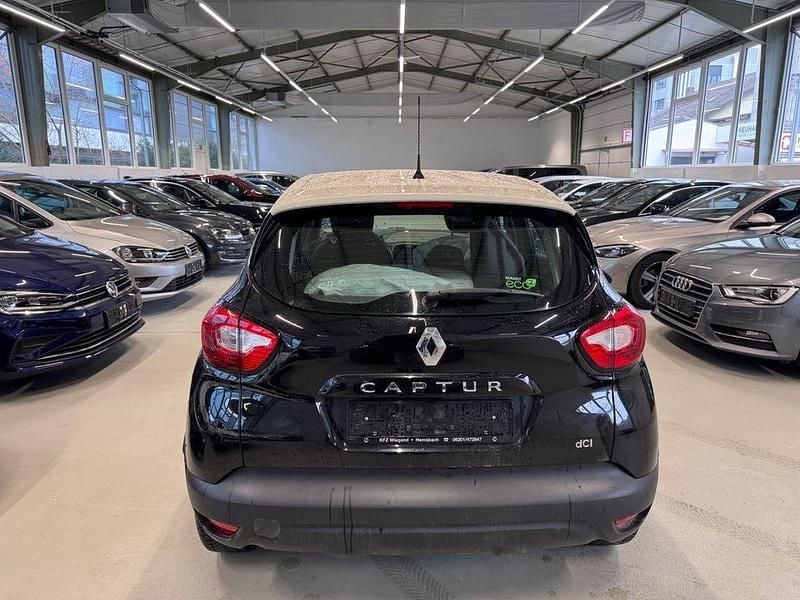 Gebraucht Renault Captur Dynamique 90 PS (66 kW) 2014 Schwarz SUV