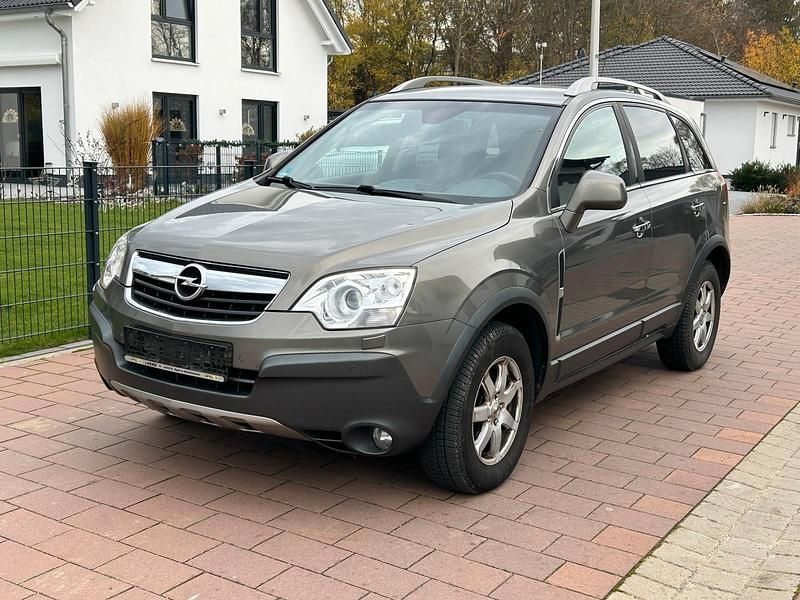 Grau Gebraucht 2008 Opel Antara Cosmo SUV | 3.490 € (Fairer Preis) - Bild 1/4