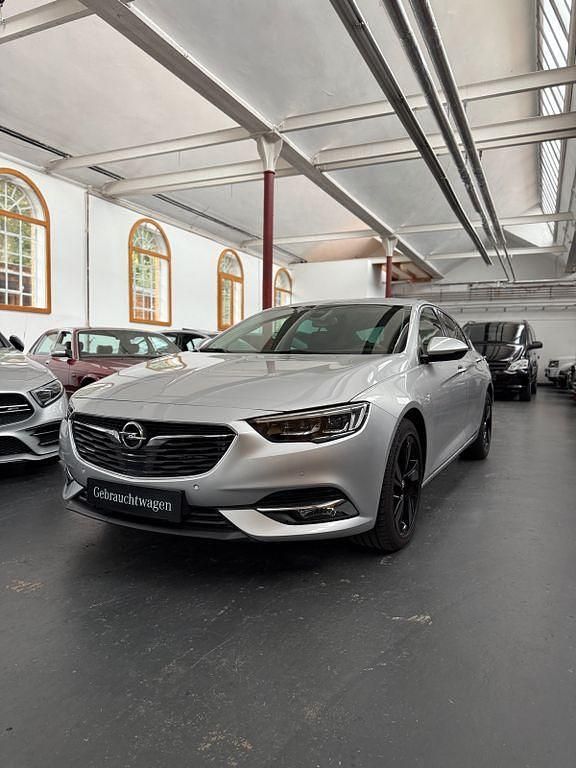 Silber Gebraucht 2019 Opel Insignia Business Innovation Limousine | 14.990 € (Superpreis) - Bild 1/4