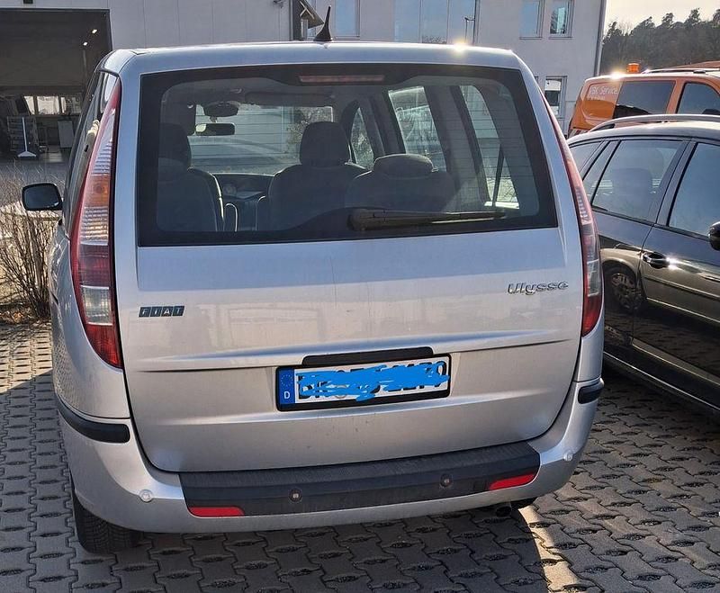 Gebraucht Fiat Ulysse 136 PS (100 kW) 2002 Grau Van / Kleinbus