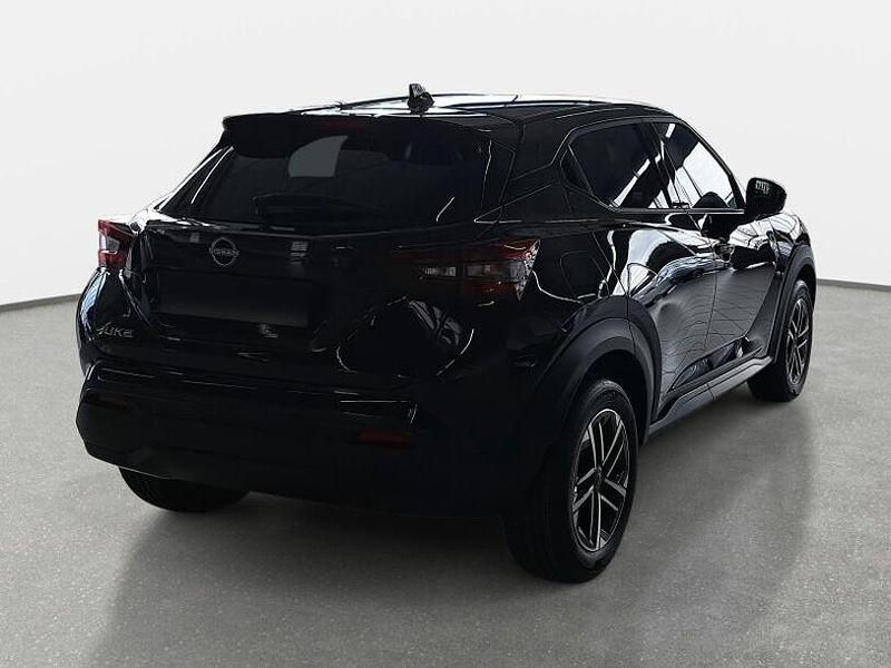 Neu Nissan Juke N-Connecta 114 PS (83 kW) 2025 Schwarz SUV