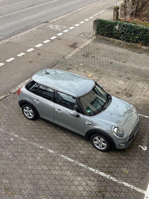 Gebraucht Mini ONE 102 PS (75 kW) 2019 Grau Kleinwagen