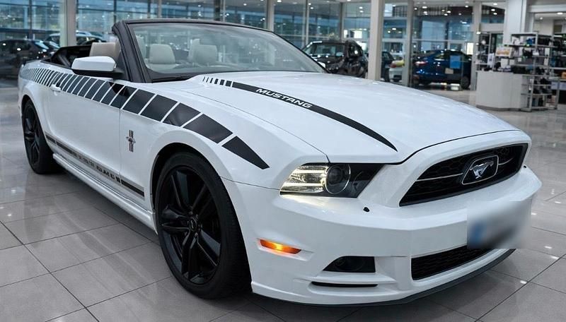 Gebraucht Ford Mustang 309 PS (227 kW) 2013 Weiß Cabrio