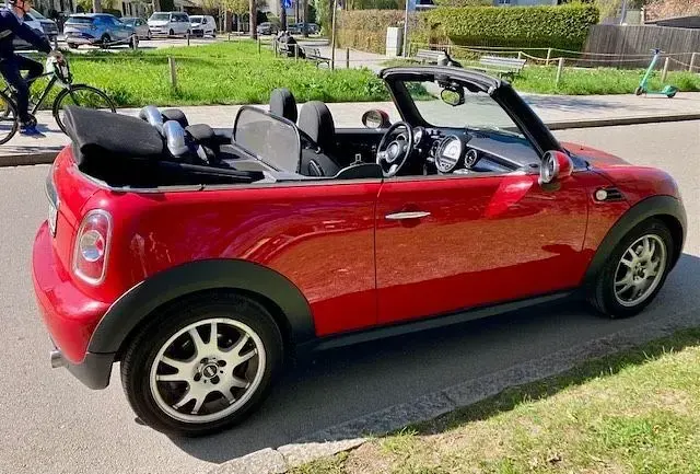 Gebraucht Mini One Cabriolet 98 PS (72 kW) 2013 Rot Cabrio