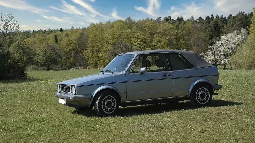 Gebraucht VW Golf Cabriolet 95 PS (69 kW) 1987 Grau Cabrio