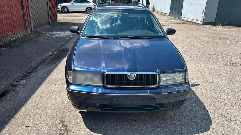 Gebraucht 2000 Skoda Octavia Kombi | 800 € (Fairer Preis) - Bild 1/4