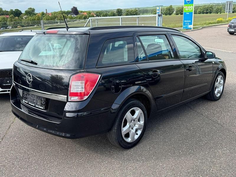 Gebraucht Opel Astra Catch Me 90 PS (66 kW) 2007 Schwarz Kombi