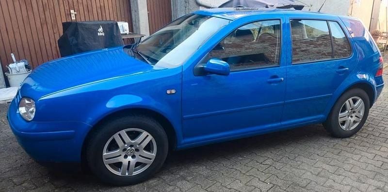 Blau Gebraucht 1998 VW Golf IV Basis Limousine | 2.499 € (Fairer Preis) - Bild 1/4