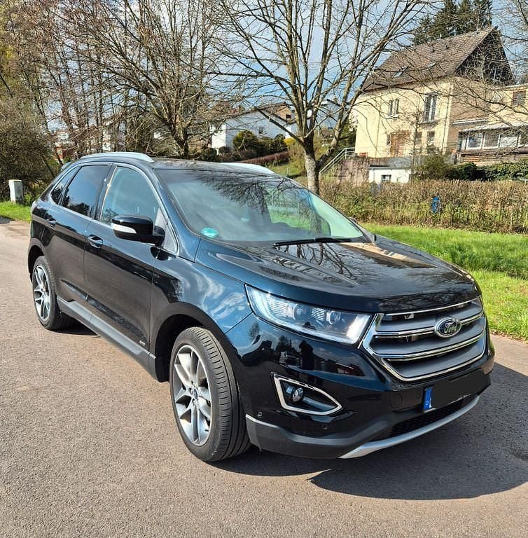 Gebraucht Ford Edge Titanium 209 PS (153 kW) 2017 Schwarz SUV