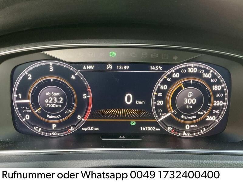 Schwarz Gebraucht 2018 VW Golf VII R-line Limousine | 13.490 € (Fairer Preis) - Bild 1/4