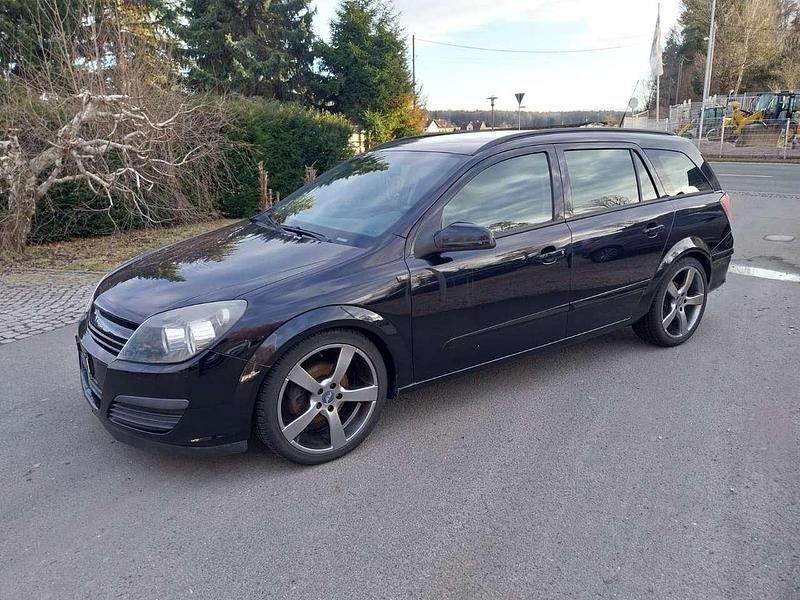 Gebraucht Opel Astra Cosmo 105 PS (77 kW) 2006 Schwarz Kombi