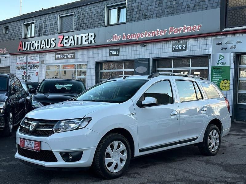 Weiß Gebraucht 2015 Dacia Logan MCV Lauréate Kombi | 4.990 € (Fairer Preis) - Bild 1/3