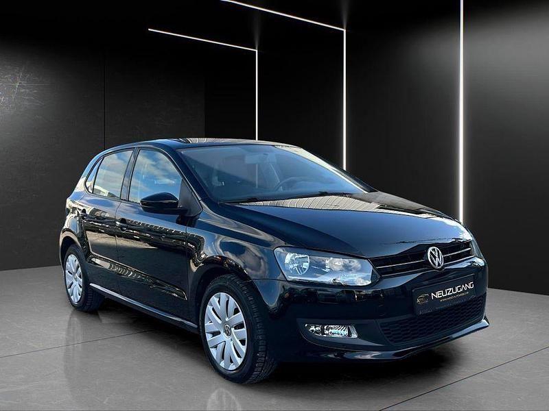 Schwarz Gebraucht 2013 VW Polo Comfortline Limousine | 11.900 € (Fairer Preis) - Bild 1/4