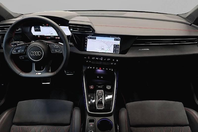 Gebraucht Audi S3 333 PS (244 kW) 2024 Schwarz Limousine