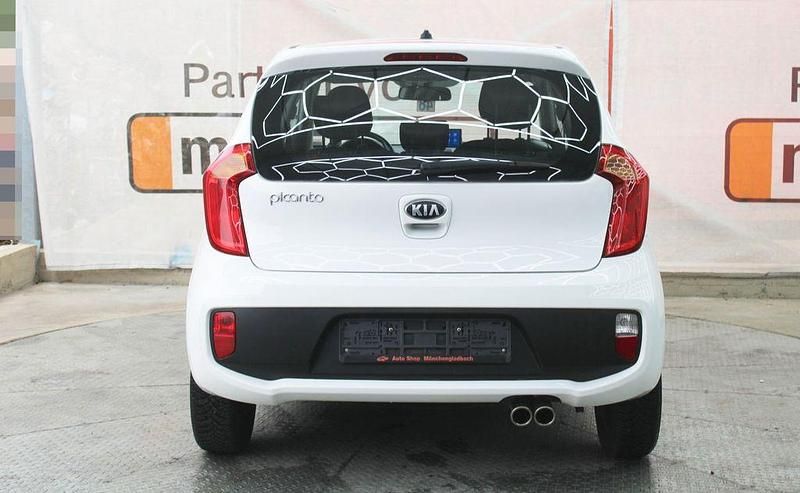 Second-hand Kia Picanto 69 CP (50 kW) 2013 Alb Hatchback