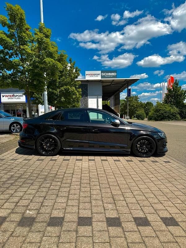 Gebraucht Audi S3 Comfort 300 PS (220 kW) 2015 Schwarz Limousine