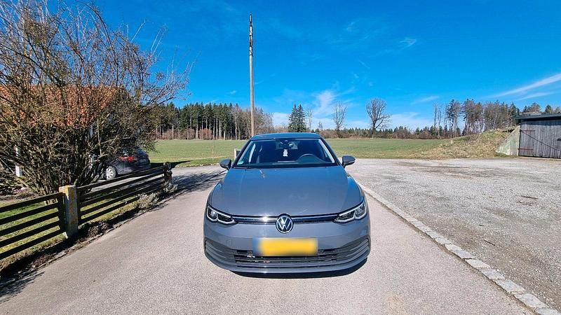 Gebraucht VW Golf VII 116 PS (85 kW) 2020 Grau Limousine