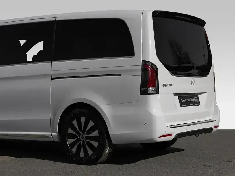 Gebraucht Mercedes EQV300 Avantgarde 150 kW (204 PS) 2025 Weiß Van / Kleinbus