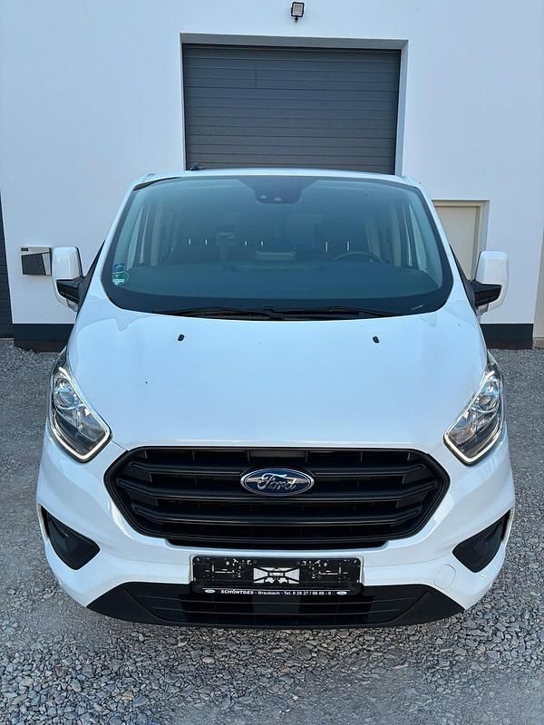 Gebraucht Ford Transit Custom 170 PS (125 kW) 2023 Weiß Van / Kleinbus