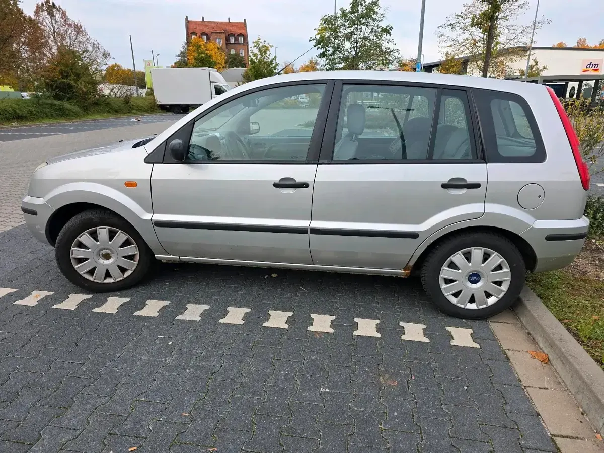 Brugt Ford Fusion 2004 Sølv Hatchback