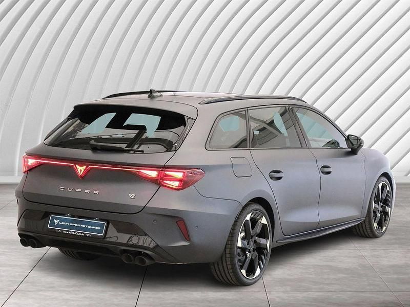 Gebraucht Cupra Leon VZ 333 PS (244 kW) 2026 Grau Limousine